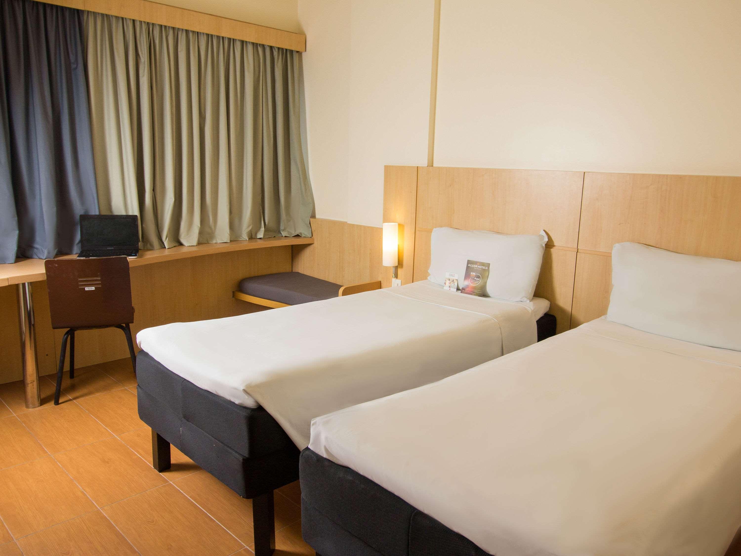 Ibis Maceio Pajucara Hotel Exterior photo